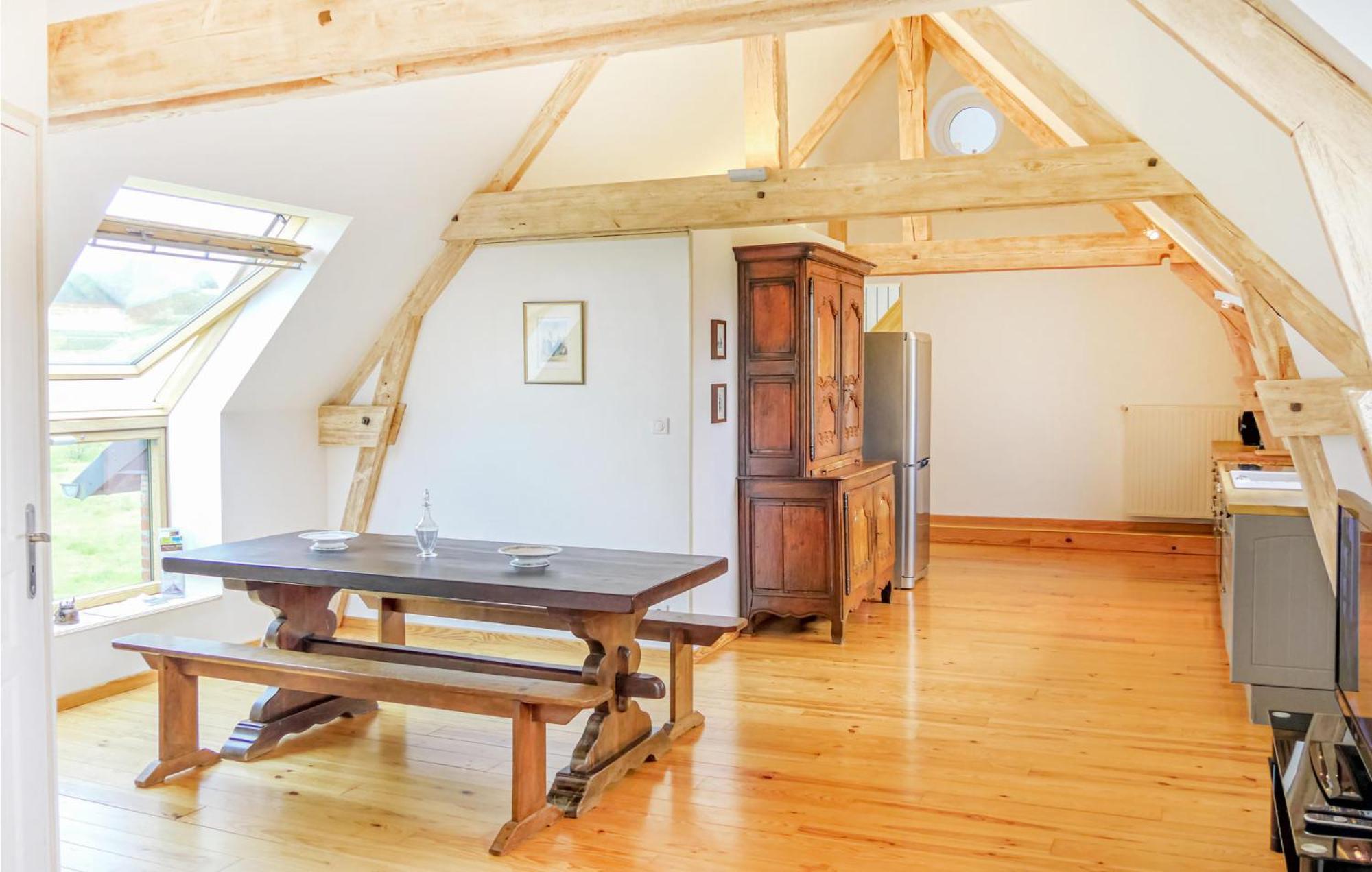 2 Bedroom Amazing Apartment In Ponts 外观 照片